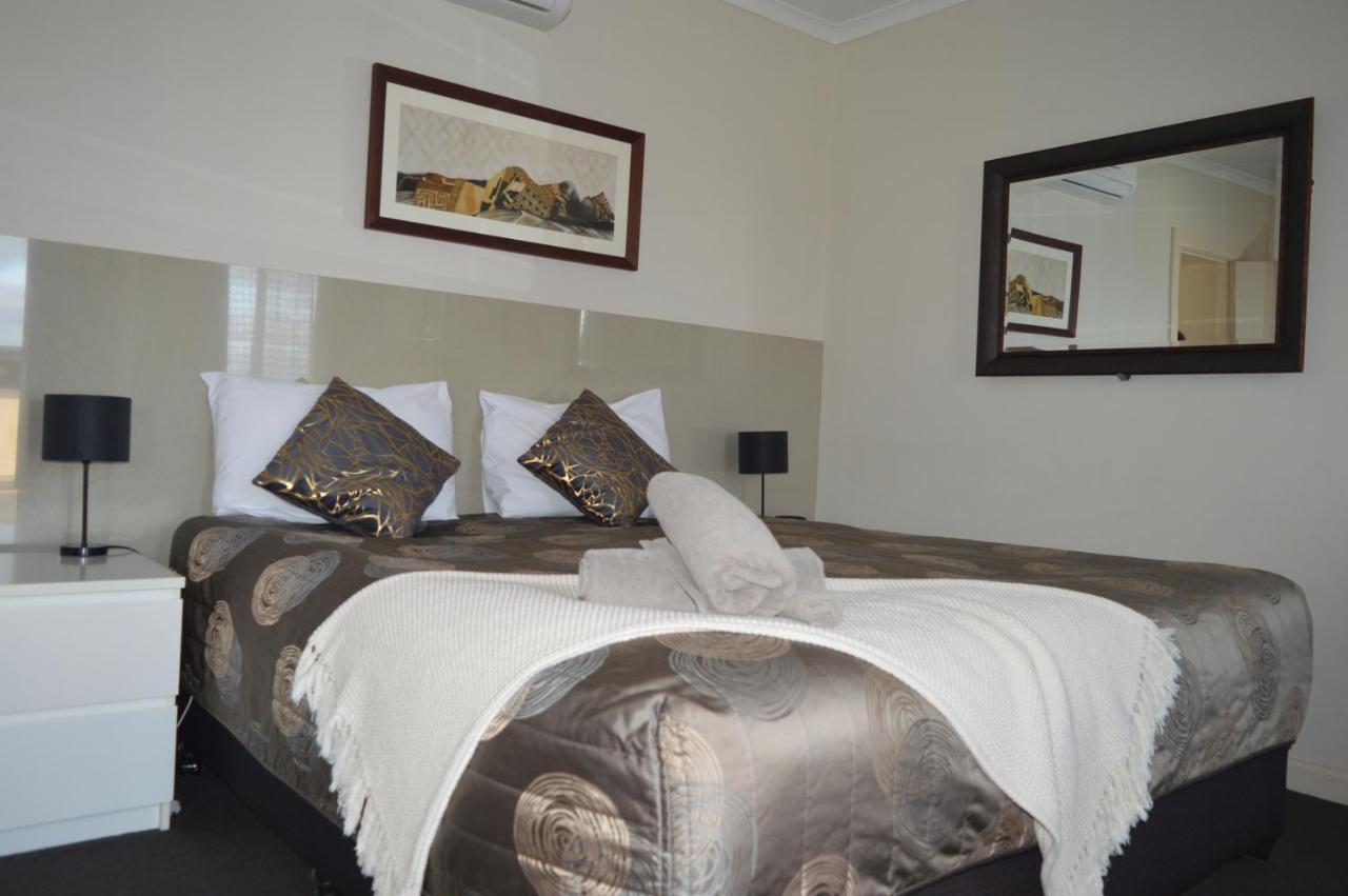 Blue Lake Motel Mount Gambier Extérieur photo